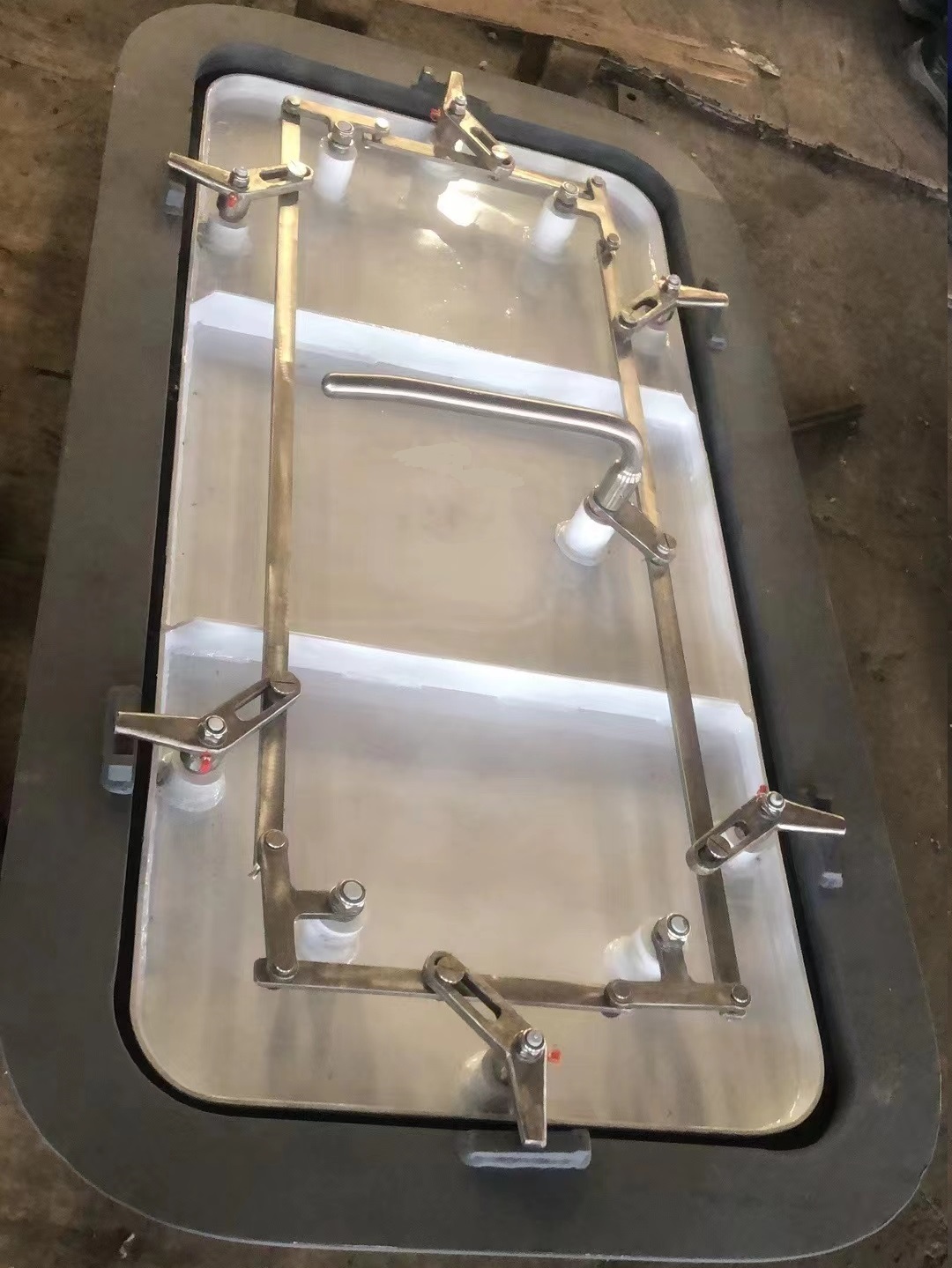 Watertight door-2